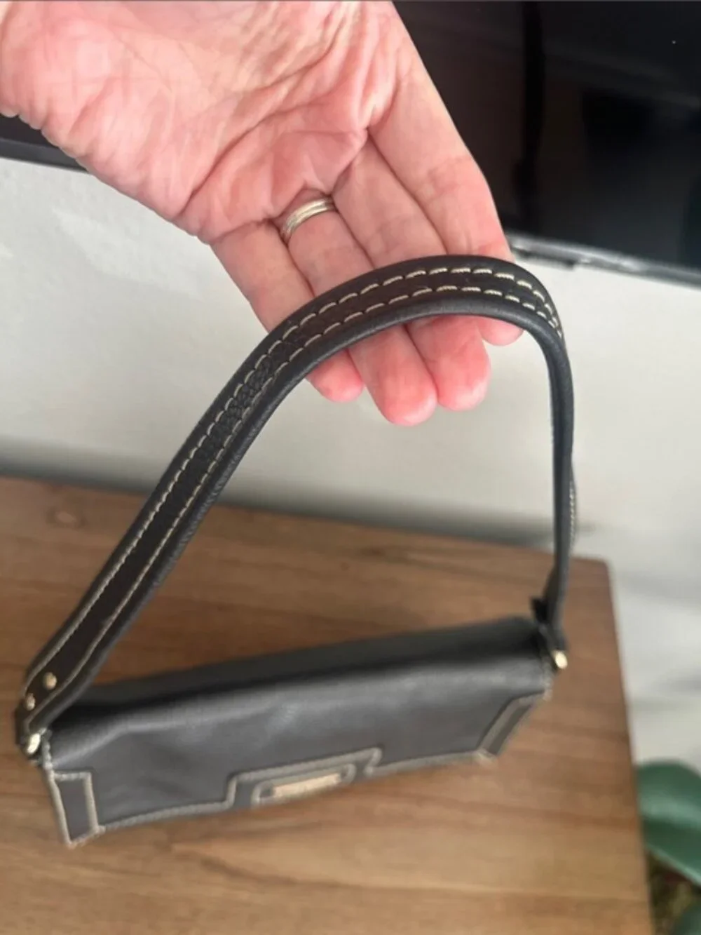 Kate Spade Leather Shoulder Bag with Contrast Stitching